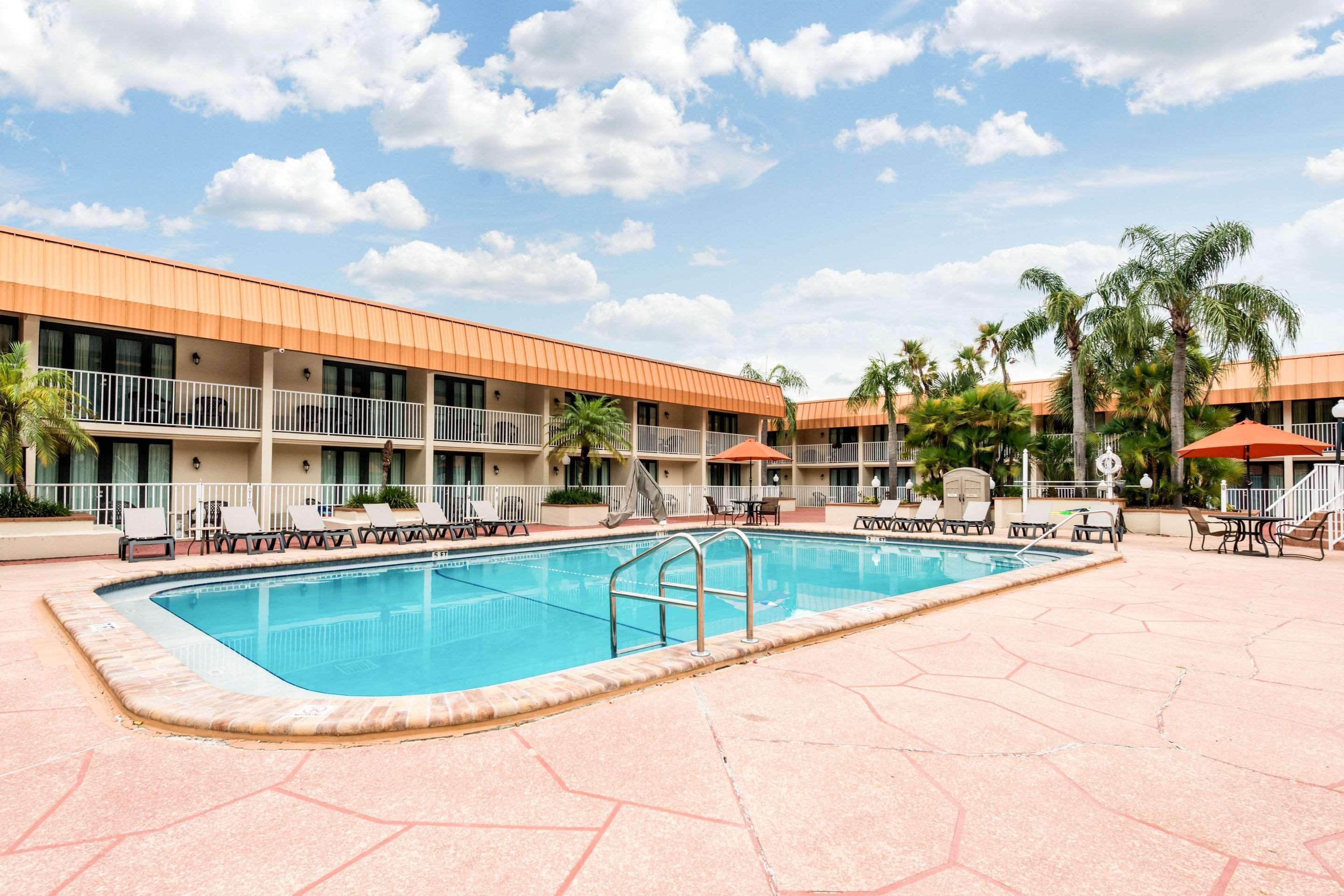 Quality Inn & Suites Tarpon Springs South Zewnętrze zdjęcie